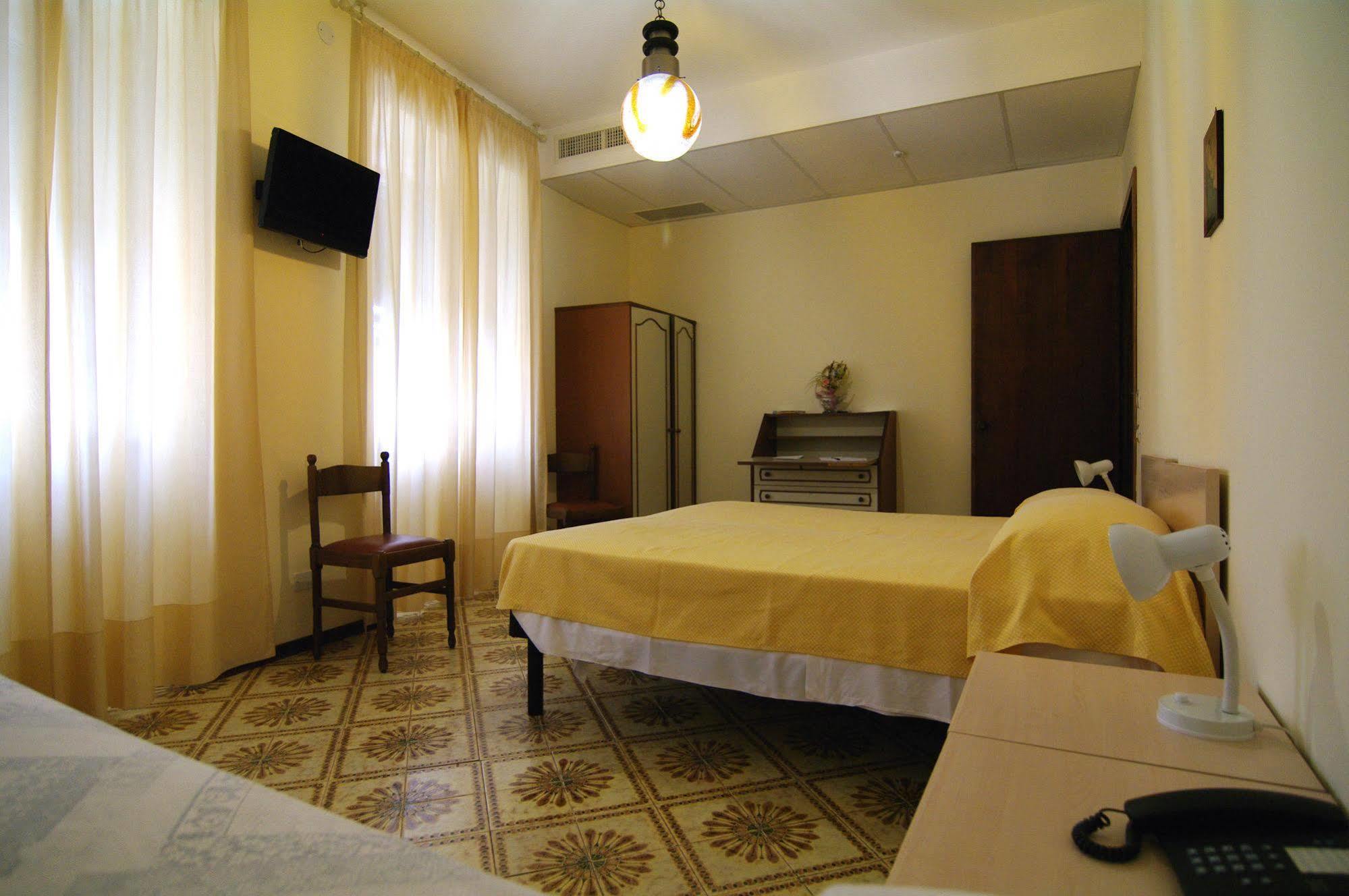 Albergo Mp Noli Luaran gambar